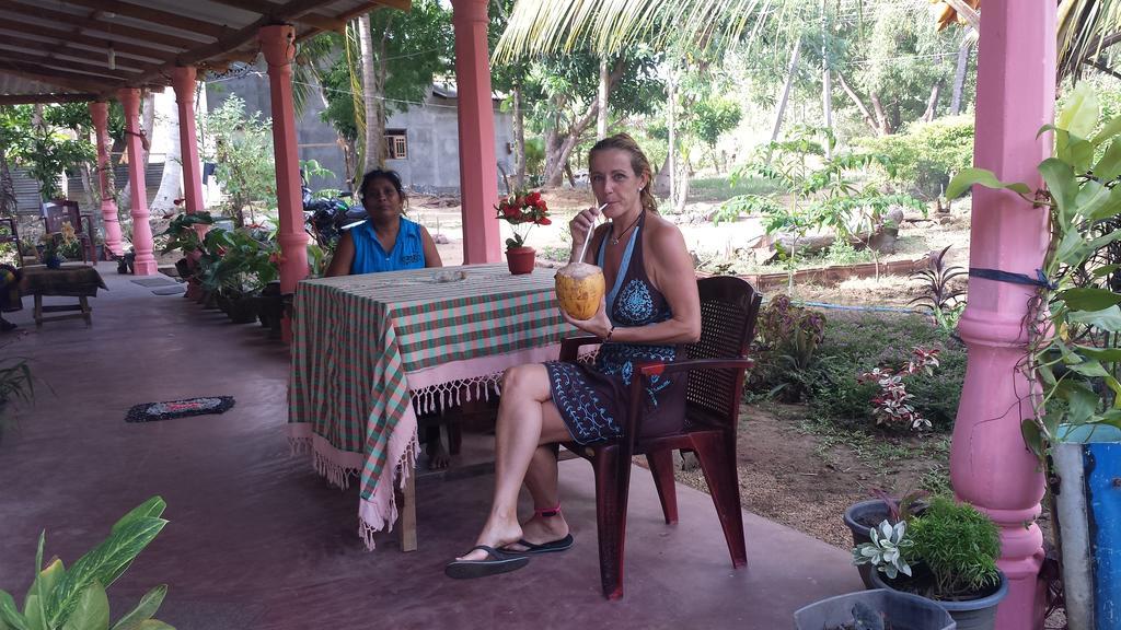 Sigiri Picaso Home Stay Sigiriya Exteriör bild